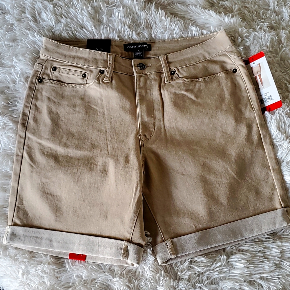 DKNY JEANS Chino shorts Size 8